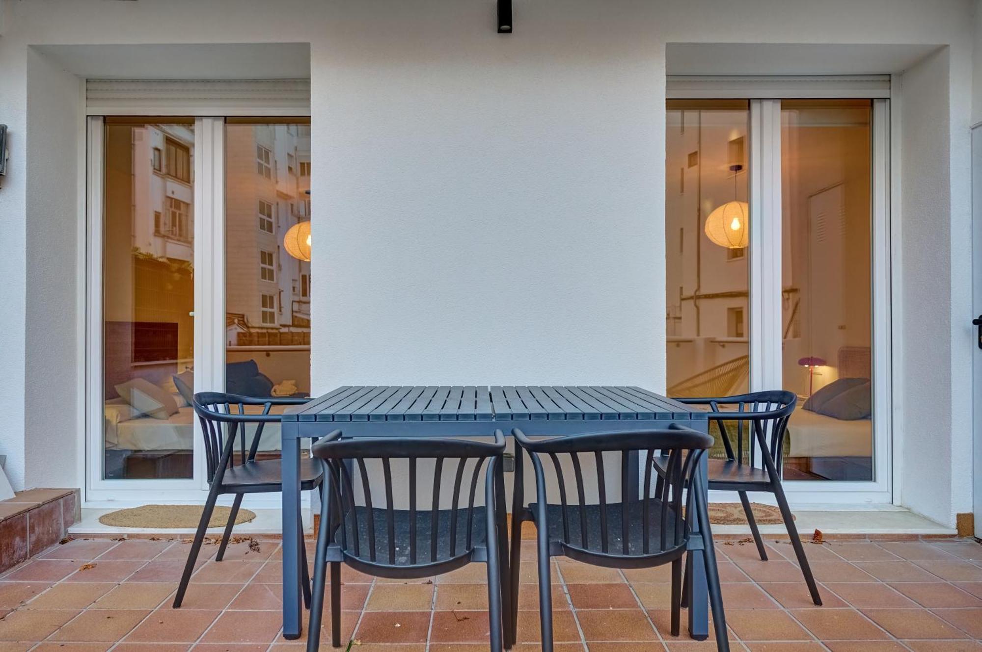 Apartamento El Conde By Clabao Pamplona Exterior photo