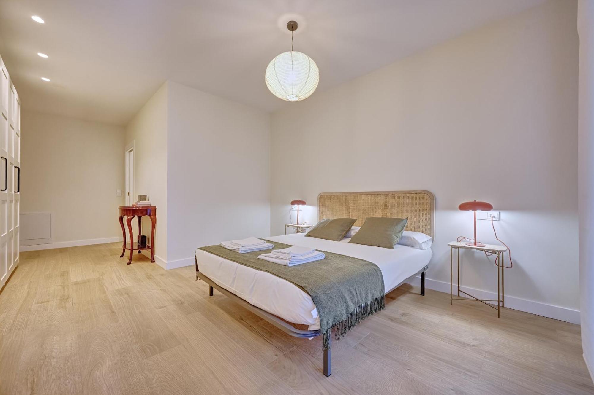 Apartamento El Conde By Clabao Pamplona Exterior photo