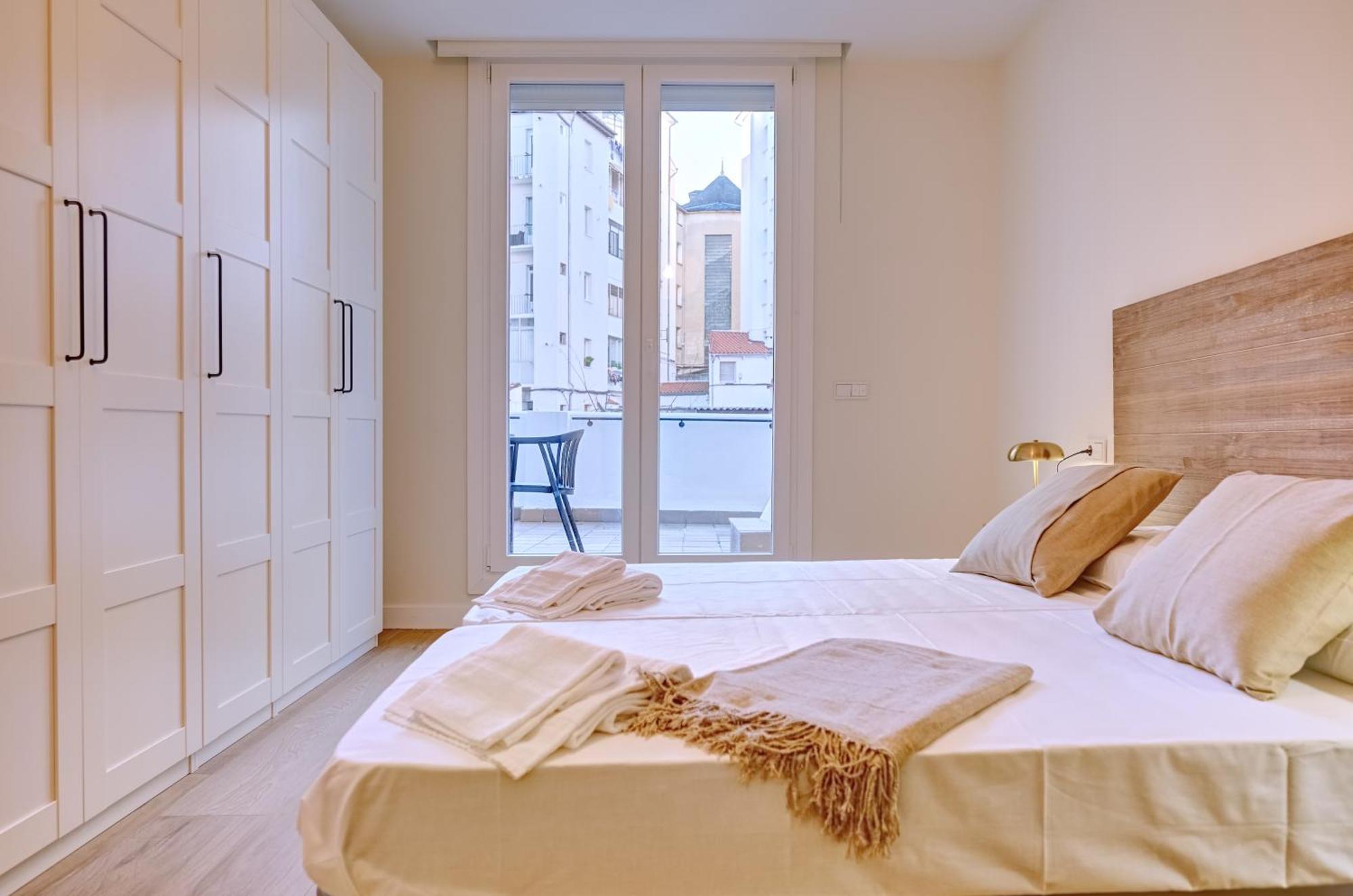 Apartamento El Conde By Clabao Pamplona Exterior photo