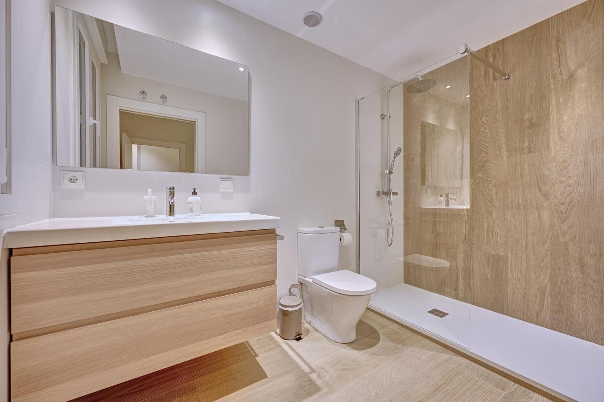 Apartamento El Conde By Clabao Pamplona Exterior photo